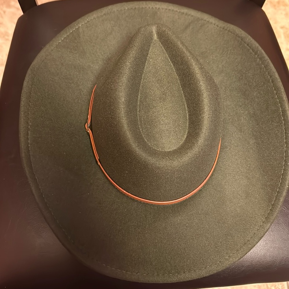 New Green Men’s Hat
